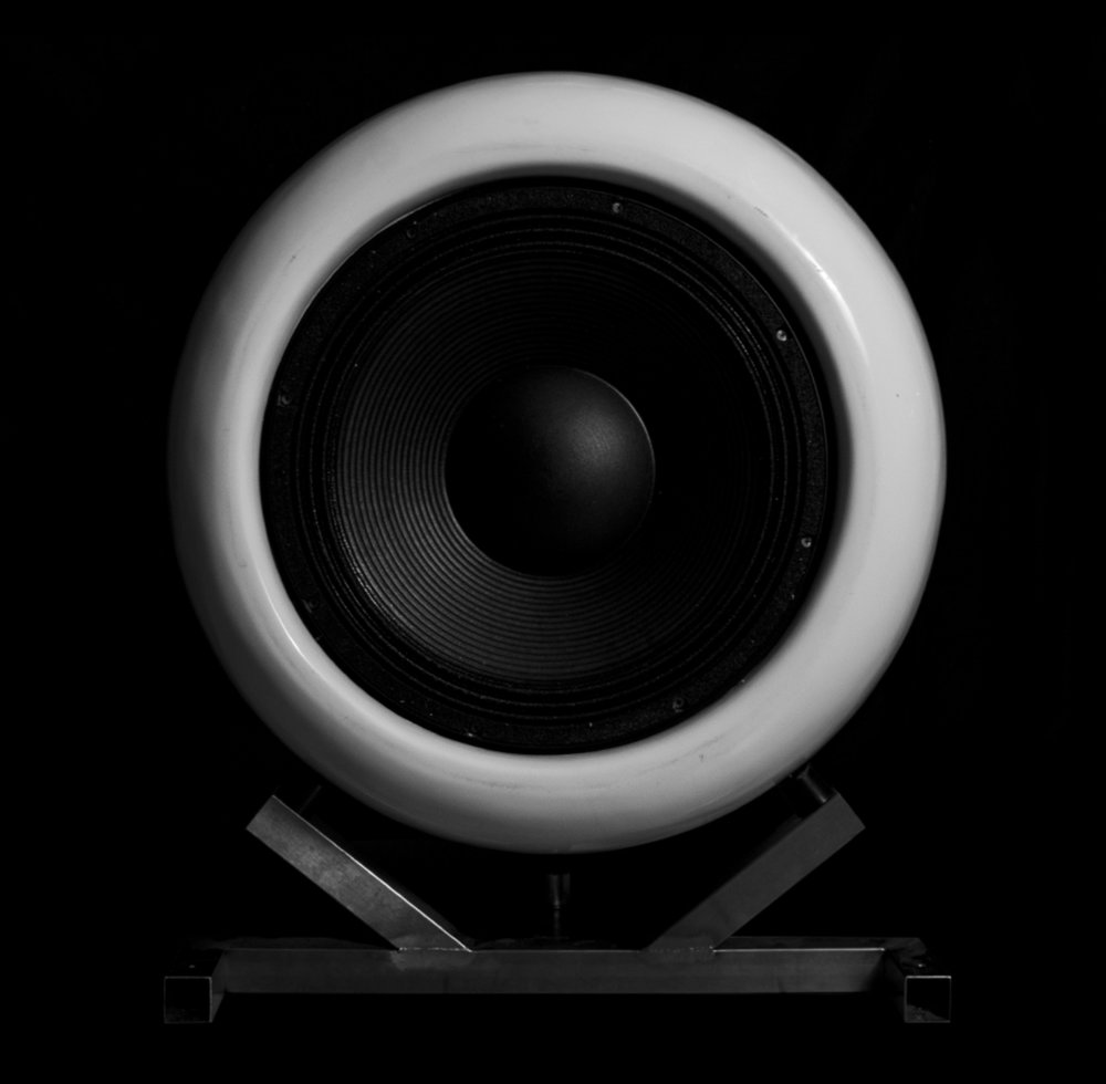 AUDIOIBIZA-SUBWOOFER-PEQUOD-OVOID (1) audioibiza subwoofer pequod ovoid 1